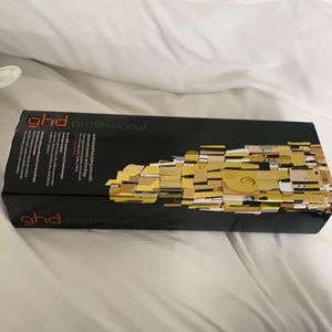 Brand new the professional straightener